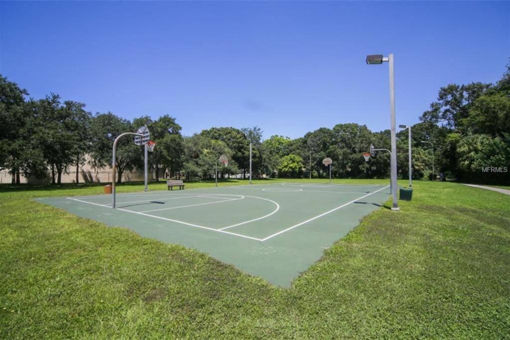 One Bed Suite Near Beaches And Downtown Sarasota Zewnętrze zdjęcie