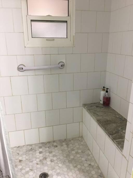 One Bed Suite Near Beaches And Downtown Sarasota Zewnętrze zdjęcie