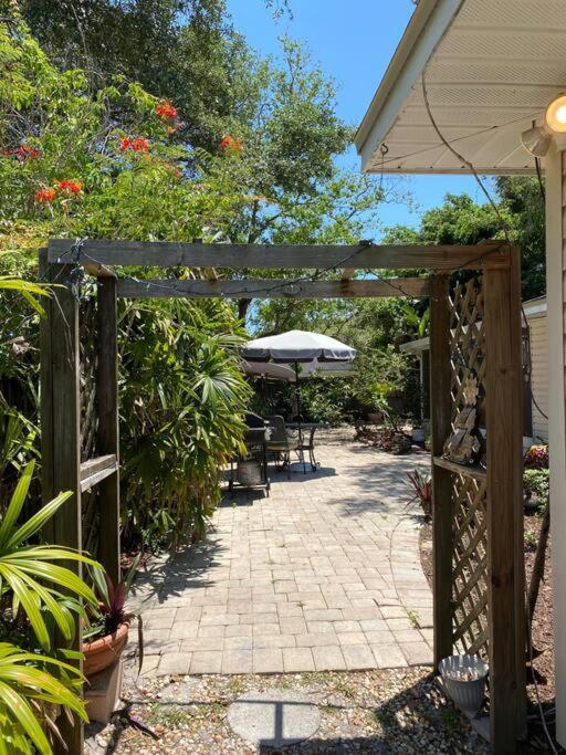 One Bed Suite Near Beaches And Downtown Sarasota Zewnętrze zdjęcie