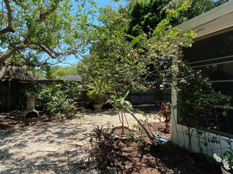 One Bed Suite Near Beaches And Downtown Sarasota Zewnętrze zdjęcie